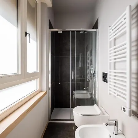Bezzi Suites Apartment *
