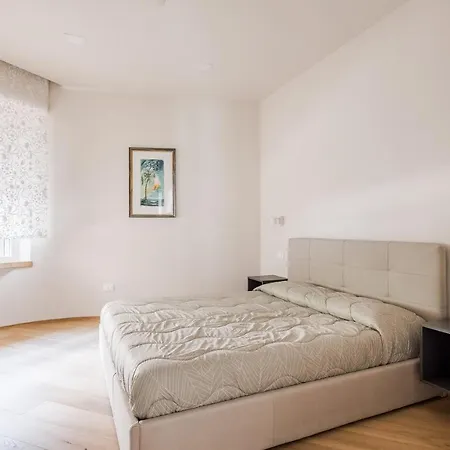 Apartment Bezzi Suites *