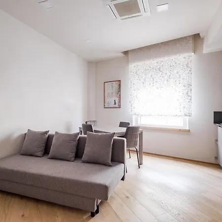 Apartment Bezzi Suites
